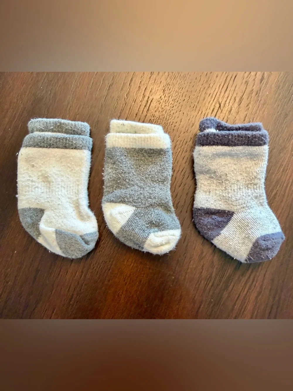 Newborn Baby Hats Socks Bundle 0-6M 21 Piece Infant Beanie Clothing Lot